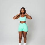 COMPACT SEAMLESS SHORTS bodywerkz Neon green S 