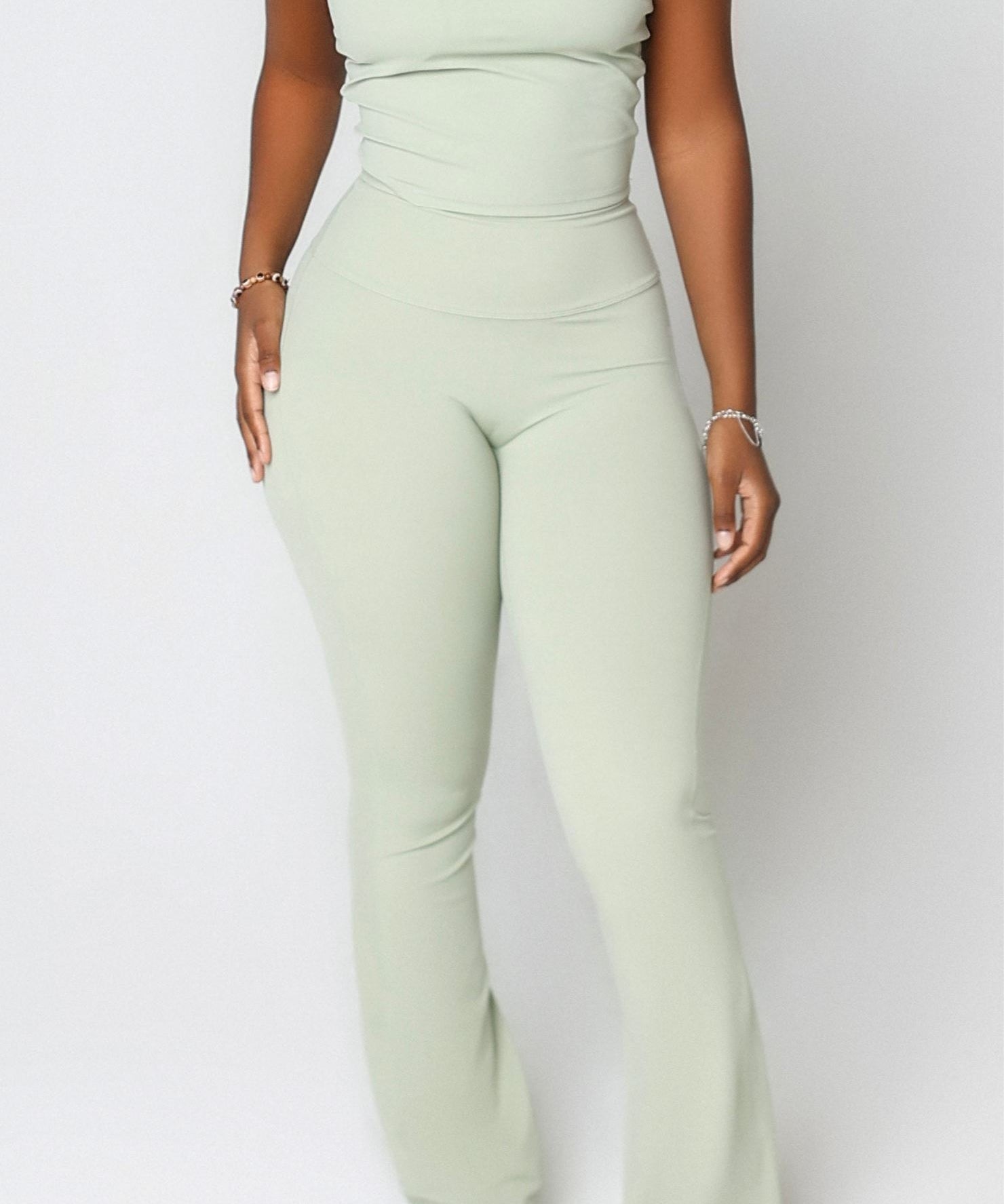 Flare scrunch pants bodywerkz Mint green S 