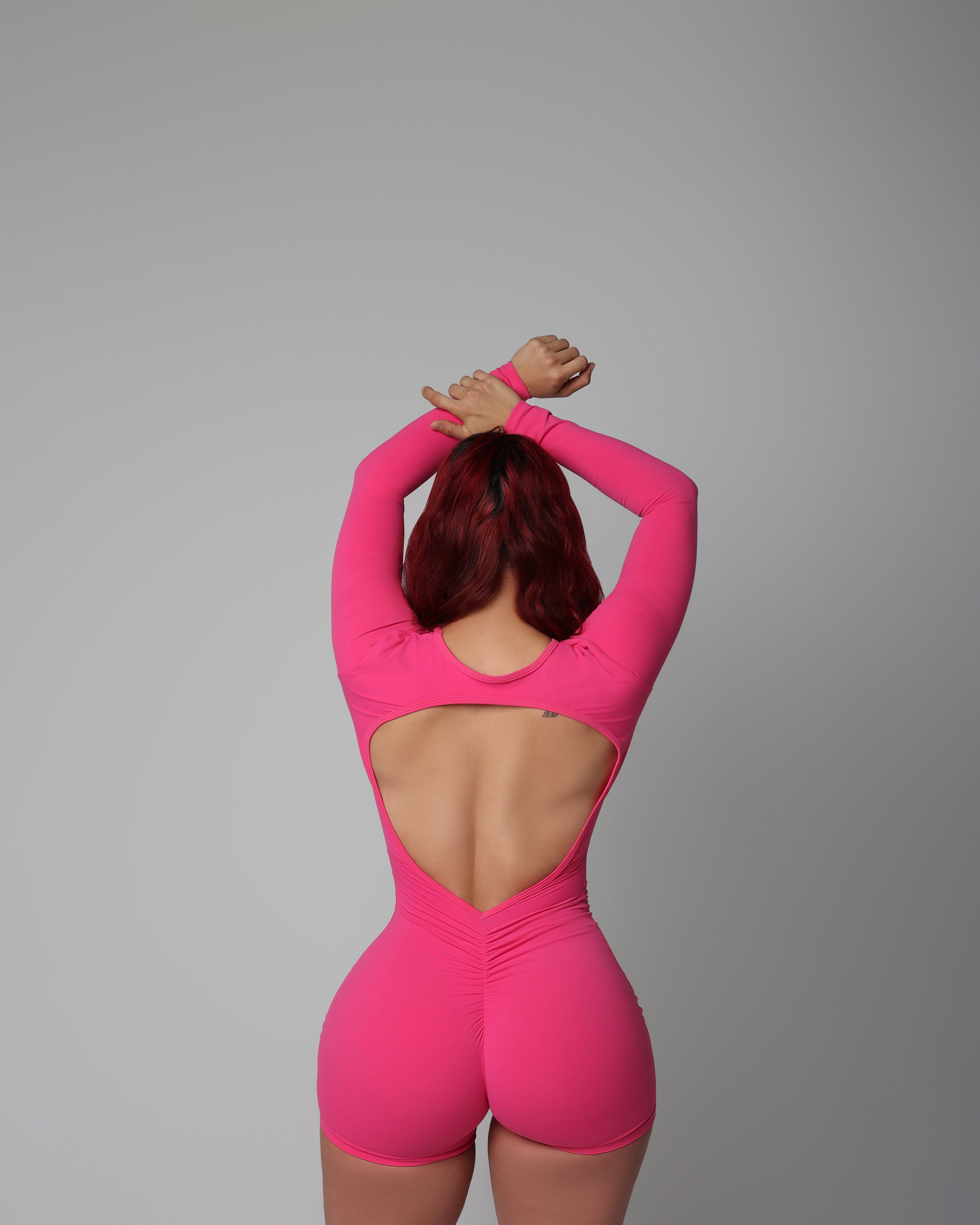 LONG SLEEVE VBACK ROMPER bodywerkz 